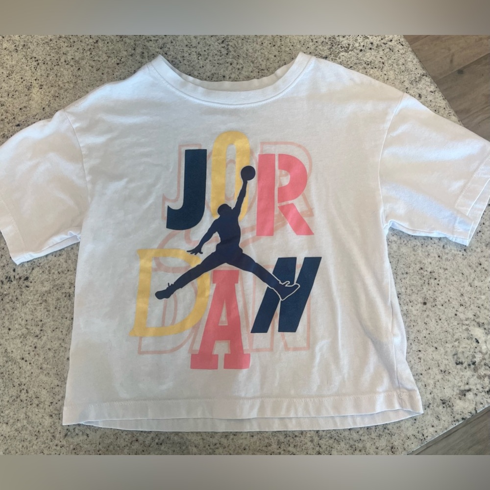 Air Jordan Nike Shirt Girls Size 8-10